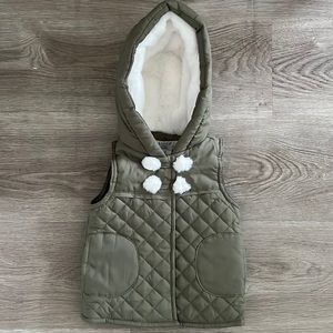 Aspen Kids hunter green puffer vest with fleece hood